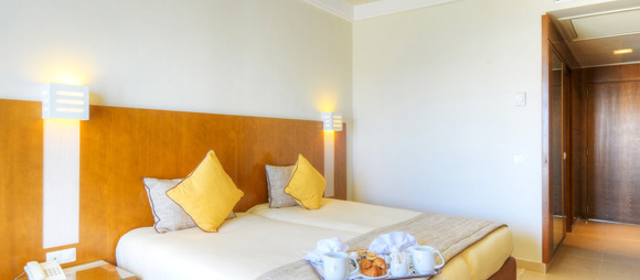 Vincci Helios Beach 4*